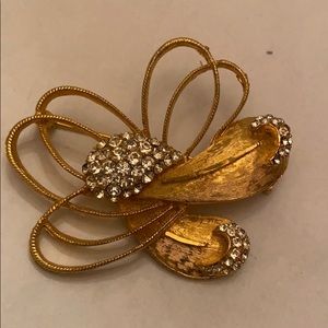 BSK brushed gold broach